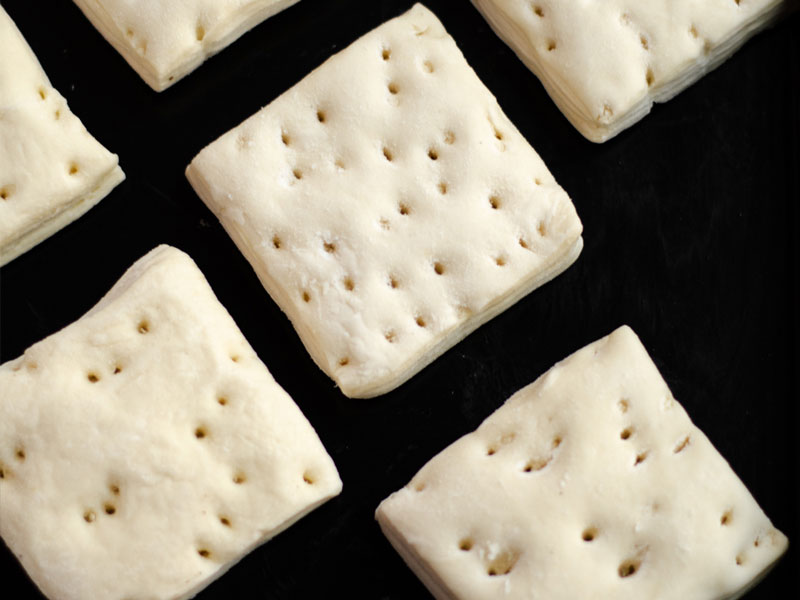 Tortitas de hoja, raspadas y pinchadas